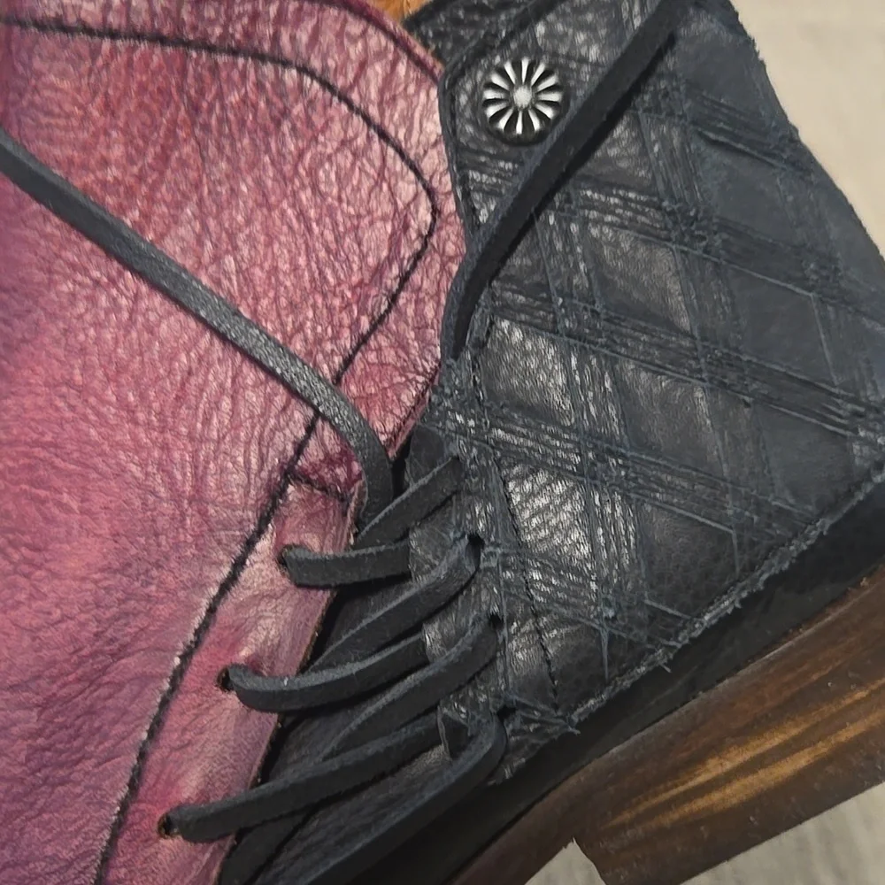 Veracruz Fox Hill Lace Booties Black and Bordeaux NWT